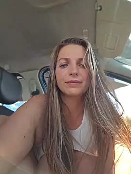ellaxxstar webcam