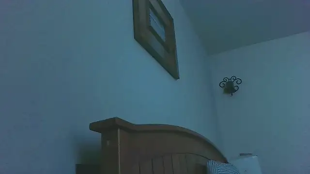 Yournaughty webcam