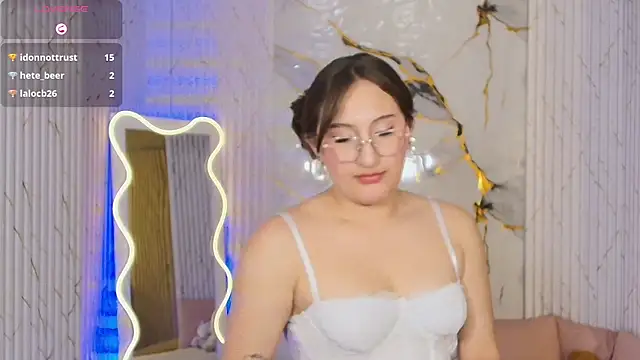 bunnii_tay webcam