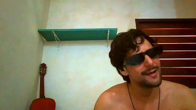 buenocouple webcam