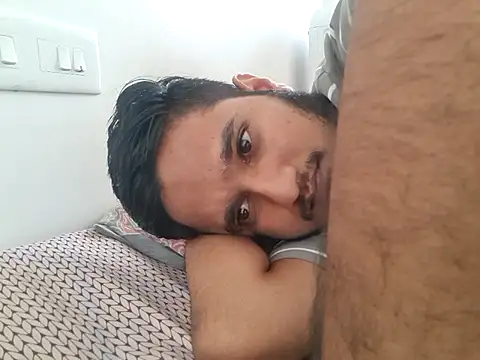 young-hairy-jon webcam