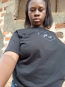 Sassy_boobs21 webcam