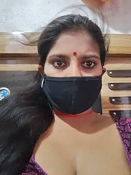 Honeyrose4u webcam
