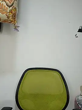 Emily__Hott webcam