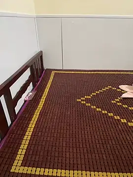 Aimee_milk webcam