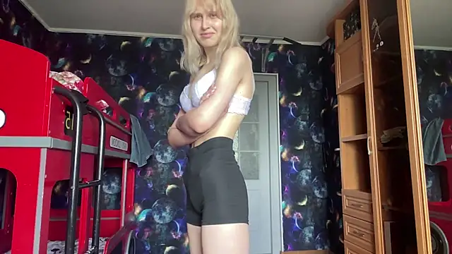 BobbiGosda webcam