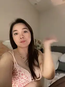 qianduoduo521 webcam