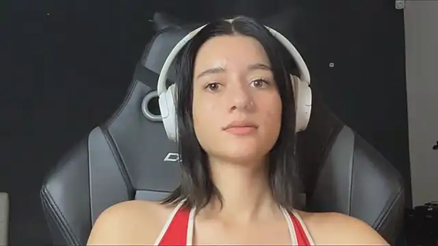 NakishaPreedom webcam