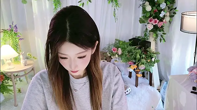 LuLu-007 webcam