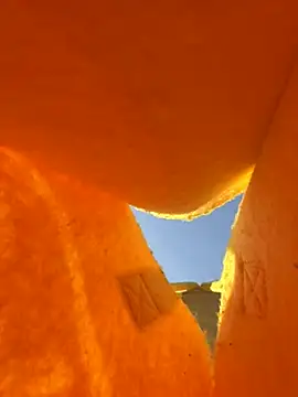IcebergQueen webcam