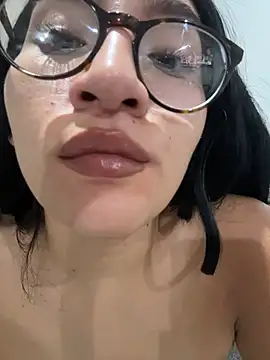Sexyedith09 webcam