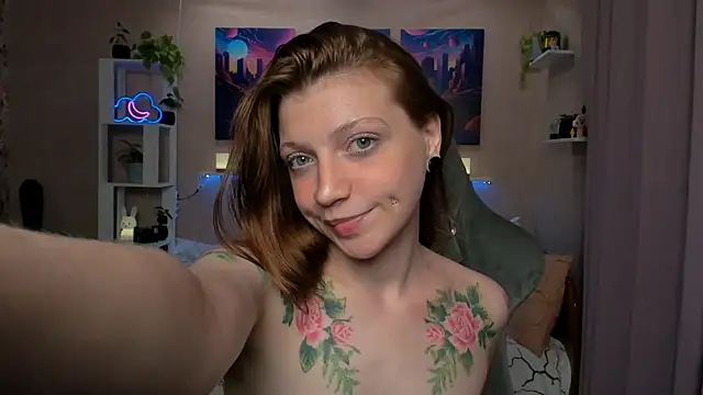 LolaRozzie webcam