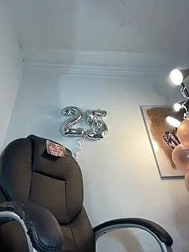 Adeline_1 webcam