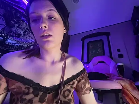 Lilactease webcam