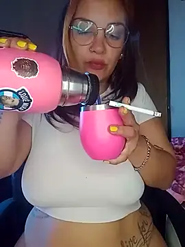 kuramaqueen webcam