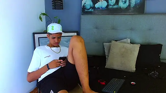 Lukaz_Caballero webcam