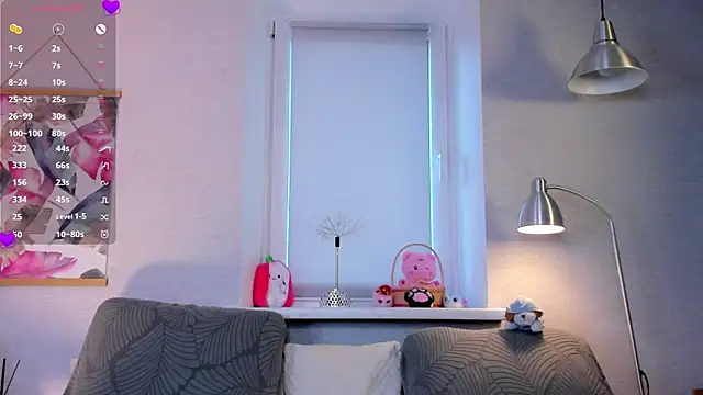 KareenLivingston webcam