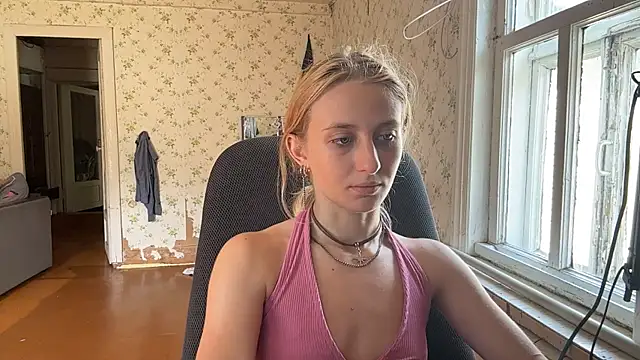 LisaBam webcam