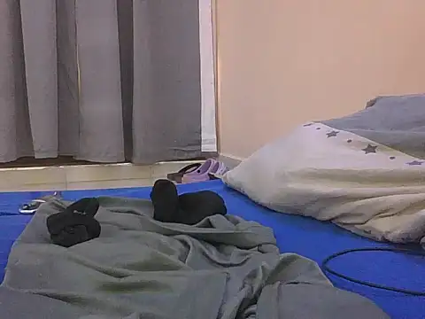 hot-peaches22 webcam