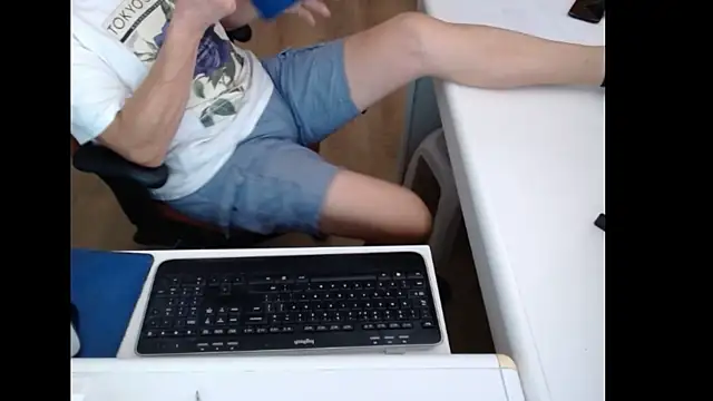 dutchpornking - Dutchpornking's free webcam - UK Sex Cams