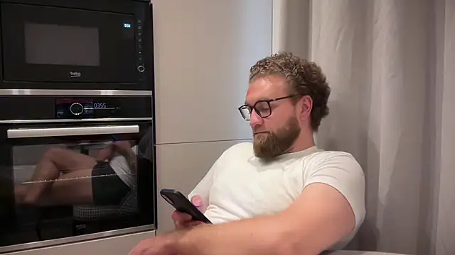 Bear_bear_ webcam