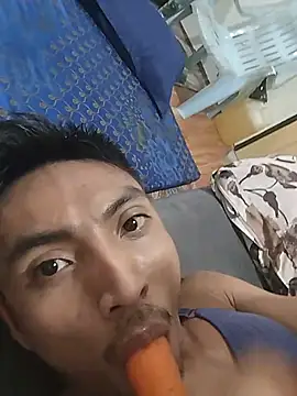 nazirul363108 webcam