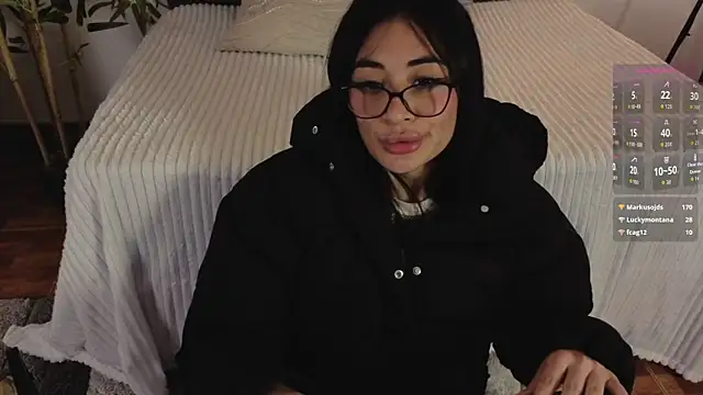 aprildreams19 webcam