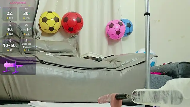 fox-yiyi live cam on StripChat