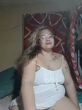 loriepinay46 webcam