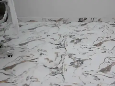 lovelyshaski webcam