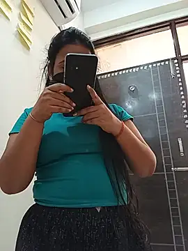 Riya_hot8 webcam