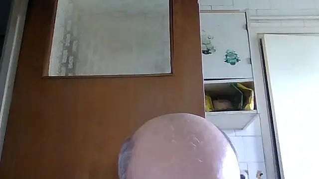 mariusica1@xh webcam