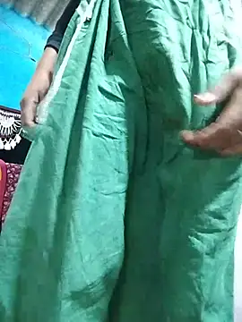 Maya_bhoji webcam