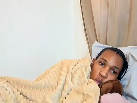 PetiteEbonyBaby webcam