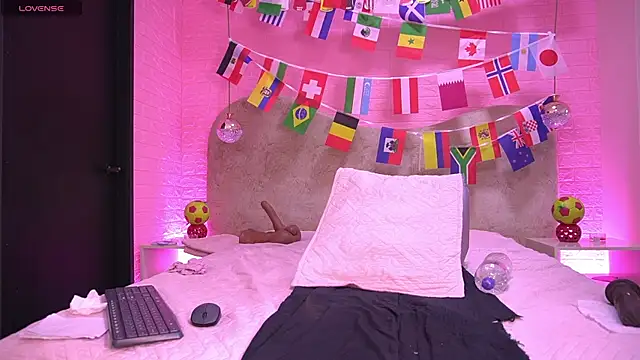 zzoe_ webcam