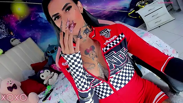 Nella_Dolls webcam