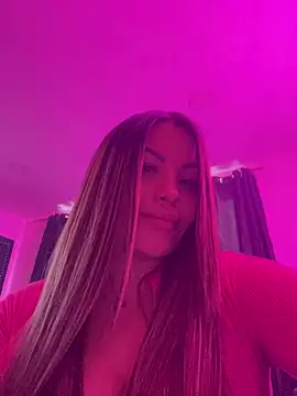 sexyyykloee webcam