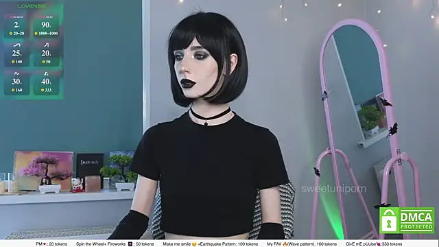 sweetuniporn webcam