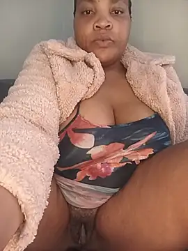 BeverlyQueen15 webcam