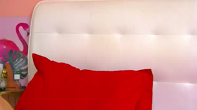 JadeRoyce webcam