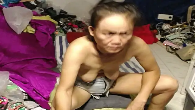 1CuteAndSexy69 webcam