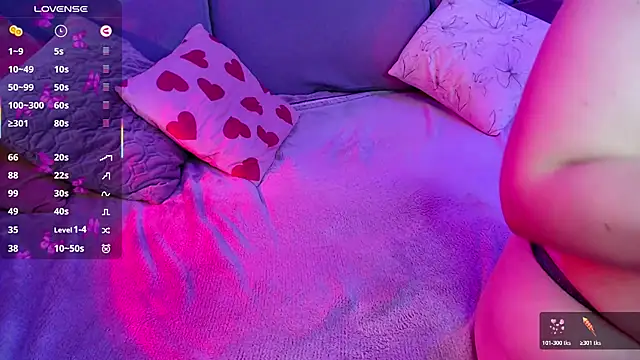 IvyLebelly webcam