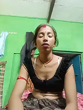 Cut_shivi56 webcam