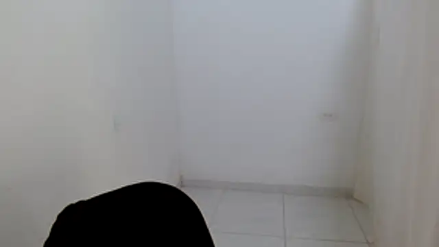 estefania224 live cam on StripChat