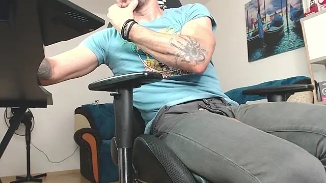 marioslim Live Web Cam Show