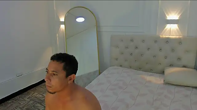 charlotte_dante212 webcam