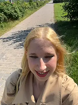 michelle_lovique live sex cam
