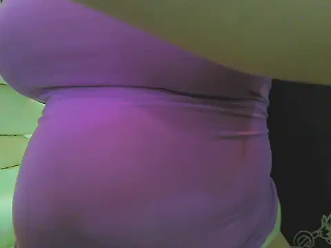 keepmepregnantT webcam