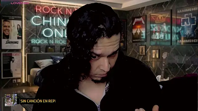 chino_roz webcam