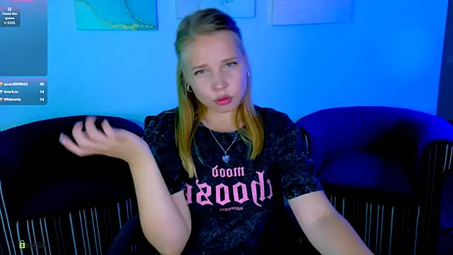 olivia_kit webcam